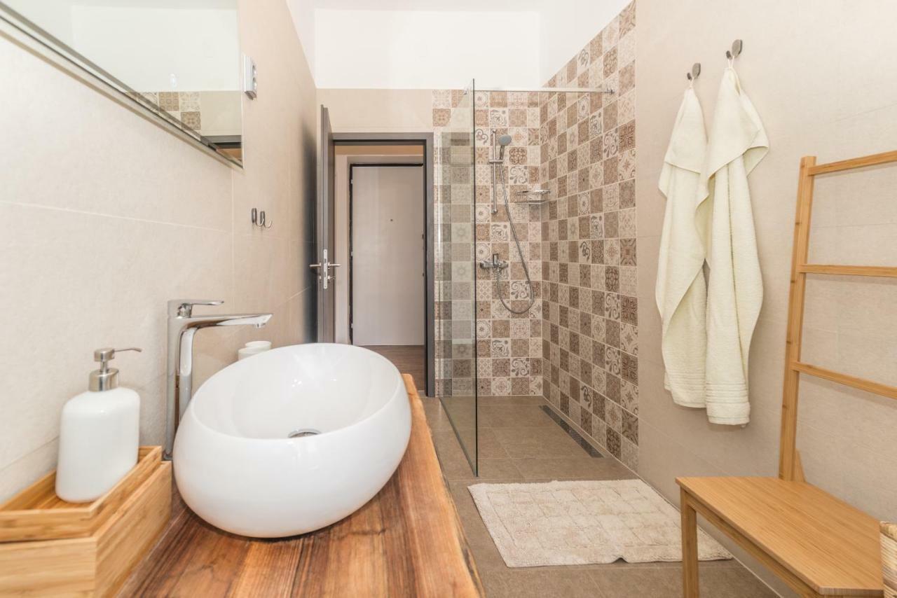 Apartment Mille Rijeka Luaran gambar
